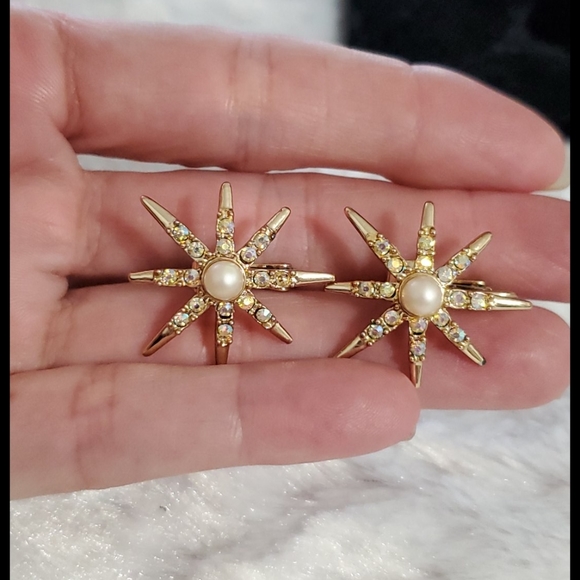 Vintage•Goldtone rhinestone Starburst design•clips - Picture 5 of 16